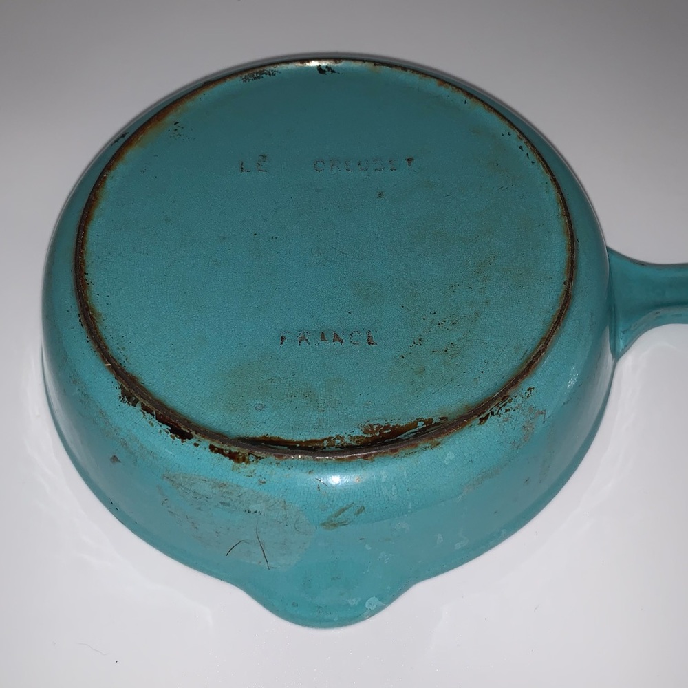 Le Creuset Paris Vintage Turquoise Blue 6 1/2 inch Cast Iron Enameled Skillet - Picture 3 of 4